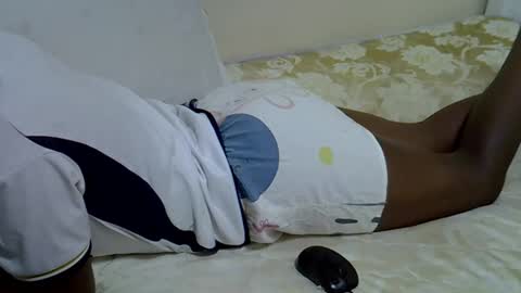 Snapshot of candiemaya chatting on 09/23/25, 10:40 candiemaya online show from 09/23/25, 10:40