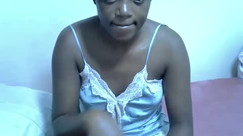 Snapshot of candiemaya chatting on 11/09/25, 09:07 candiemaya online show from 11/09/25, 09:07