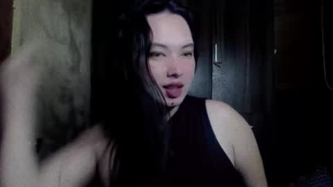 Snapshot of candiiice18 chatting on 11/03/25, 06:31 candiiice18 online show from 11/03/25, 06:31