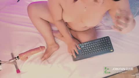 Snapshot of candle_lz chatting on 03/08/25, 03:50 candle_lz online show from 03/08/25, 03:50