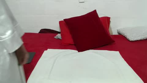 candy online show from 10/26/25, 01:55