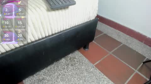 candy mery online show from 10/10/25, 07:13