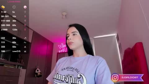 Snapshot of candy_sharpay chatting on 09/29/25, 03:39 Ana online show from 09/29/25, 03:39