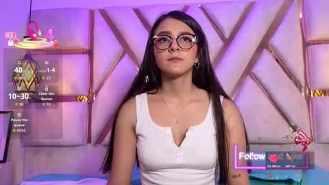 Snapshot of candy_steff chatting on 10/28/25, 07:38 stefa online show from 10/28/25, 07:38