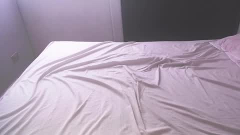 Candy online show from 11/16/25, 06:35