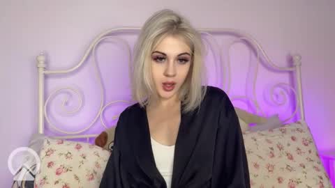 Snapshot of candyhannah chatting on 10/09/25, 06:39 You can call me HH online show from 10/09/25, 06:39