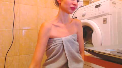 Snapshot of candyjesx chatting on 12/11/24, 10:36 CANDYJESx online show from 12/11/24, 10:36