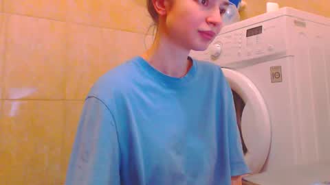 Snapshot of candyjesx chatting on 01/14/25, 12:03 CANDYJESx online show from 01/14/25, 12:03