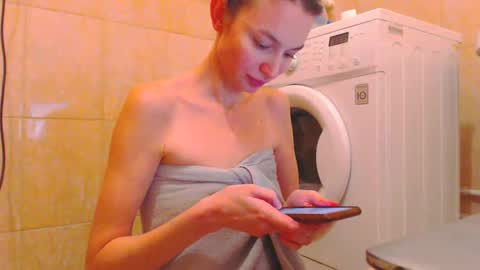 Snapshot of candyjesx chatting on 01/22/25, 12:06 CANDYJESx online show from 01/22/25, 12:06