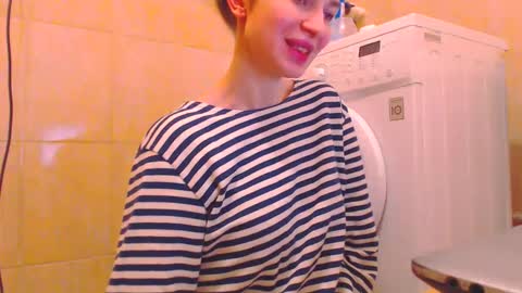 Snapshot of candyjesx chatting on 01/26/25, 01:25 CANDYJESx online show from 01/26/25, 01:25