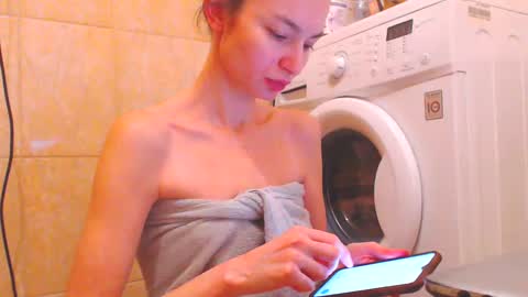 Snapshot of candyjesx chatting on 01/31/25, 08:54 CANDYJESx online show from 01/31/25, 08:54