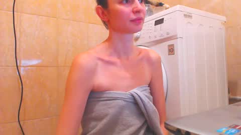 Snapshot of candyjesx chatting on 02/24/25, 01:53 CANDYJESx online show from 02/24/25, 01:53