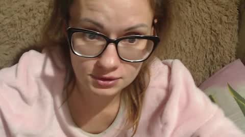 Snapshot of candylady13 chatting on 12/01/24, 06:41 say meow and send tips online show from 12/01/24, 06:41