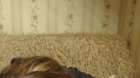 Snapshot of candylady13 chatting on 09/10/25, 04:40 say meow and send tips online show from 09/10/25, 04:40