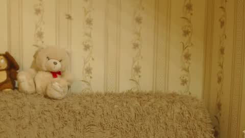 Snapshot of candylady136 chatting on 02/07/25, 03:19 say meow and send tip  online show from 02/07/25, 03:19