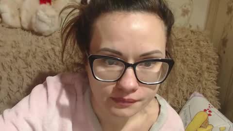 Snapshot of candylady136 chatting on 02/20/25, 10:59 say meow and send tip  online show from 02/20/25, 10:59