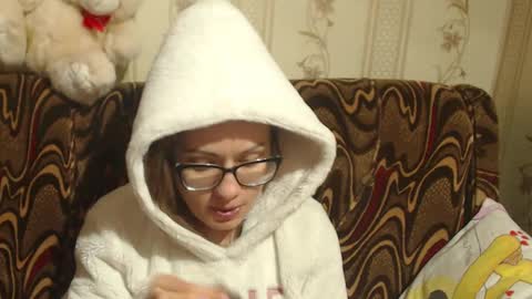 Snapshot of candylady136 chatting on 02/25/25, 01:50 say meow and send tip  online show from 02/25/25, 01:50