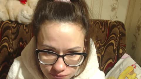 Snapshot of candylady136 chatting on 03/01/25, 12:56 say meow and send tip  online show from 03/01/25, 12:56