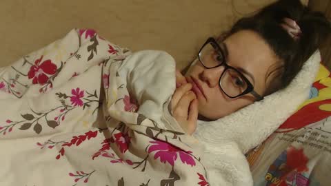 Snapshot of candylady136 chatting on 03/03/25, 12:48 say meow and send tip  online show from 03/03/25, 12:48