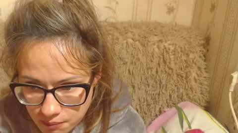 Snapshot of candylady136 chatting on 09/23/25, 10:51 say meow and send tip  online show from 09/23/25, 10:51