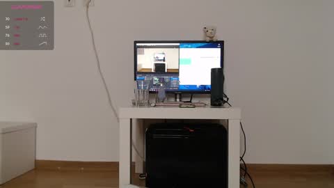 Snapshot of candyliciousss chatting on 12/27/24, 06:42 candyliciousss online show from 12/27/24, 06:42