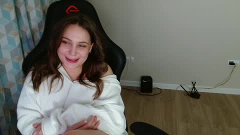 candymini online show from 02/26/25, 05:39