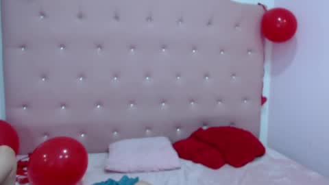 Snapshot of candyre chatting on 02/13/25, 05:01 C A N D Y online show from 02/13/25, 05:01