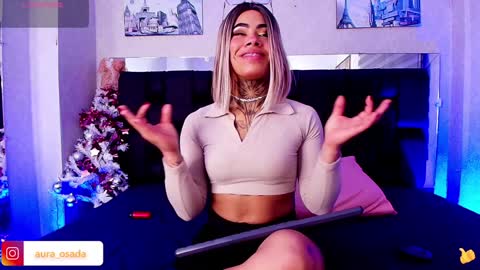 Aura  online show from 01/17/25, 11:59