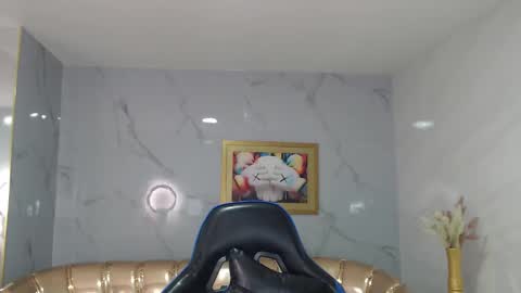 canela_s1 online show from 10/29/25, 08:38