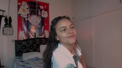 Snapshot of canelita_love221941 chatting on 10/01/25, 07:09 canela online show from 10/01/25, 07:09
