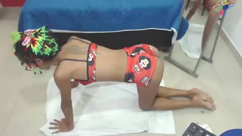 Snapshot of canella_hotx chatting on 09/09/25, 04:39 Canela online show from 09/09/25, 04:39