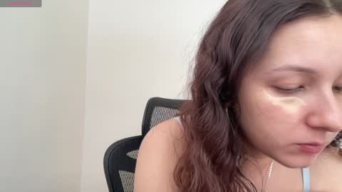 Emma online show from 02/07/25, 10:08