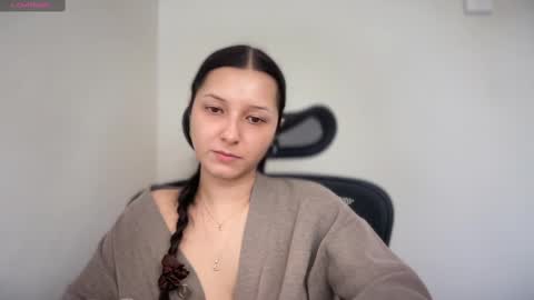 Emma online show from 03/12/25, 02:34