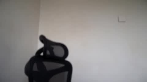 Emma online show from 09/25/25, 07:45