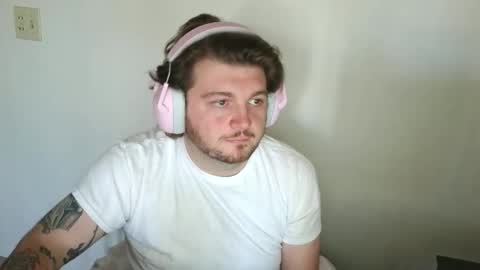 captianplanet1313 online show from 10/16/25, 02:40