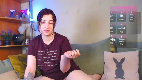 Snapshot of car0line1995 chatting on 11/09/25, 08:01 girl - foxi and tranny - kami online show from 11/09/25, 08:01