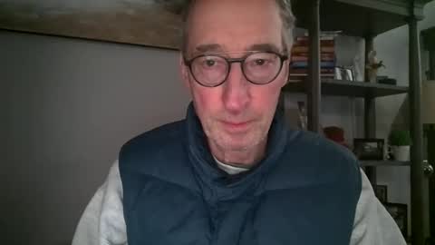 Caressluving online show from 02/13/25, 12:57