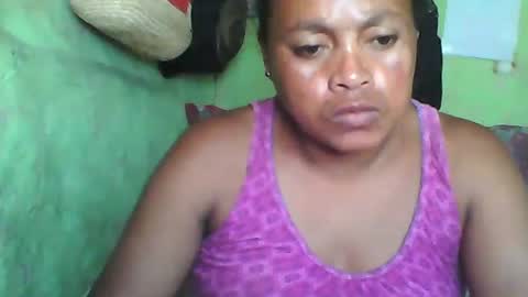 carinesexy69 online show from 01/02/25, 11:20