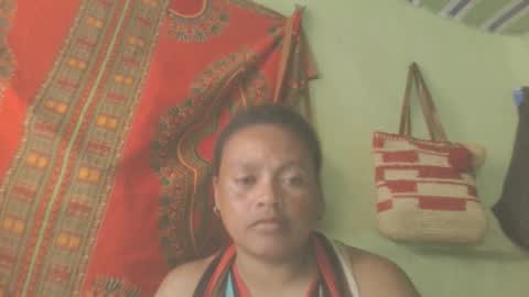 carinesexy69 online show from 02/15/25, 10:00