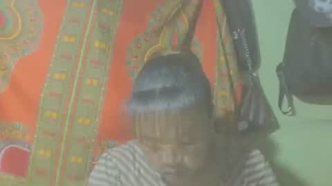 carinesexy69 online show from 03/02/25, 12:20