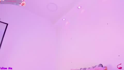 Snapshot of carla_wet18 chatting on 10/04/25, 02:48 Carla Wet18 online show from 10/04/25, 02:48