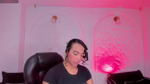 Carla online show from 10/30/25, 12:28