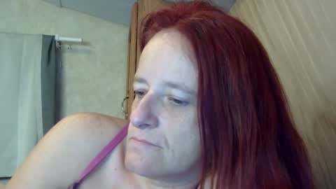 Snapshot of carleeswoman08 chatting on 12/06/24, 01:22 carleeswoman08 online show from 12/06/24, 01:22