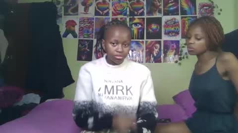 Snapshot of carlex_ chatting on 11/17/25, 07:03 carlex_ online show from 11/17/25, 07:03