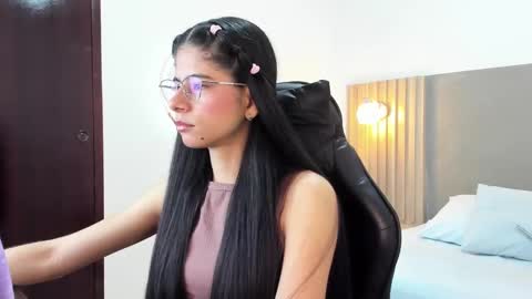 Snapshot of carlina_15 chatting on 09/11/25, 12:16 C A R L I N A online show from 09/11/25, 12:16