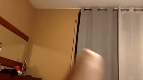 carlitito1 online show from 09/24/25, 07:23