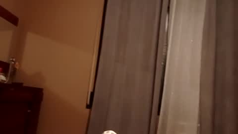 carlitito1 online show from 10/02/25, 08:21