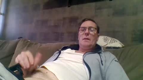 Snapshot of carlonebraska112233 chatting on 02/06/25, 03:31 carlonebraska112233 online show from 02/06/25, 03:31