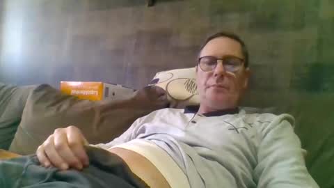 Snapshot of carlonebraska112233 chatting on 02/07/25, 02:58 carlonebraska112233 online show from 02/07/25, 02:58