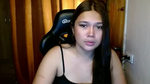 Snapshot of carlota_edwards chatting on 10/31/25, 10:38 Carla online show from 10/31/25, 10:38